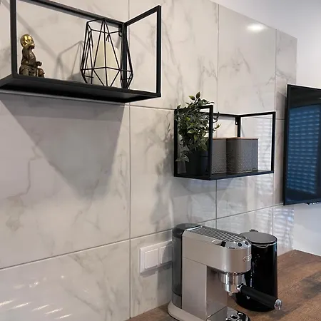 דירה Spacious From