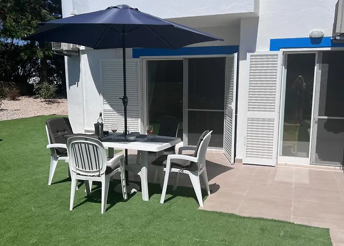 Spacious From Apartamento *